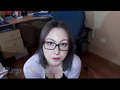 ❤️ Moza sexy con lentes chupa un consolador profundamente ante a cámara ❤ Porno bonito na pornografía gl.mass-pr.ru ☑